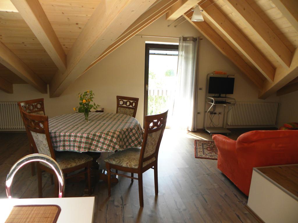 Appartement Casa De Val à Calceranica al Lago Chambre photo